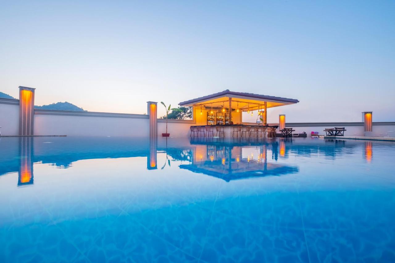Monastery Suites Hotel (Adults Only) โอลลุนเดนิซ ภายนอก รูปภาพ